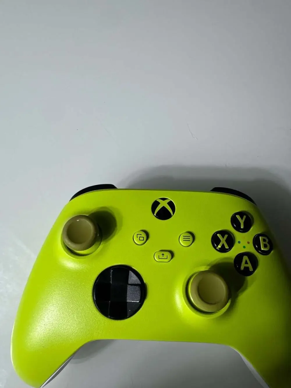 Microsoft Xbox Wireless Controller - Electric Volt